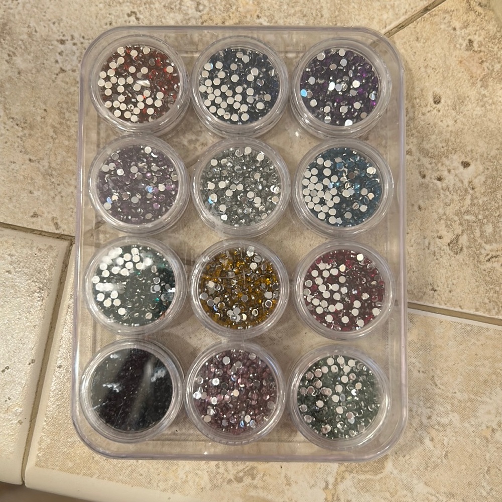 Multicolored Rhinestones for Nails